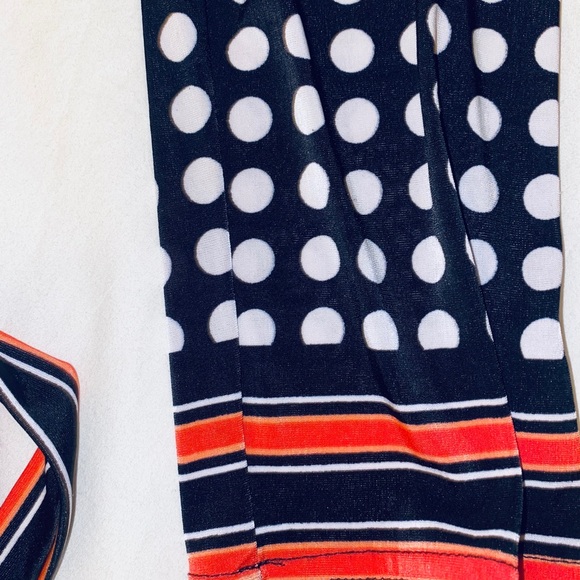 Deess - Picture 3 of 5